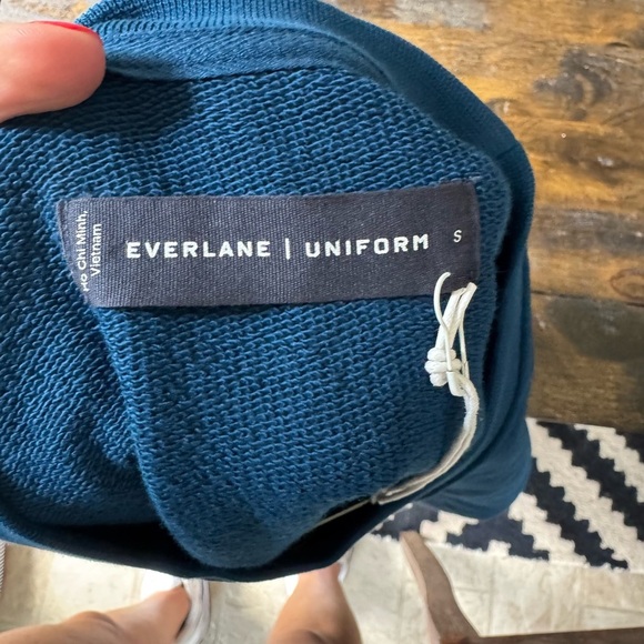 Everlane uniform nwt blue crewneck sweatshirt size small men’s medium women’s - Picture 4 of 4
